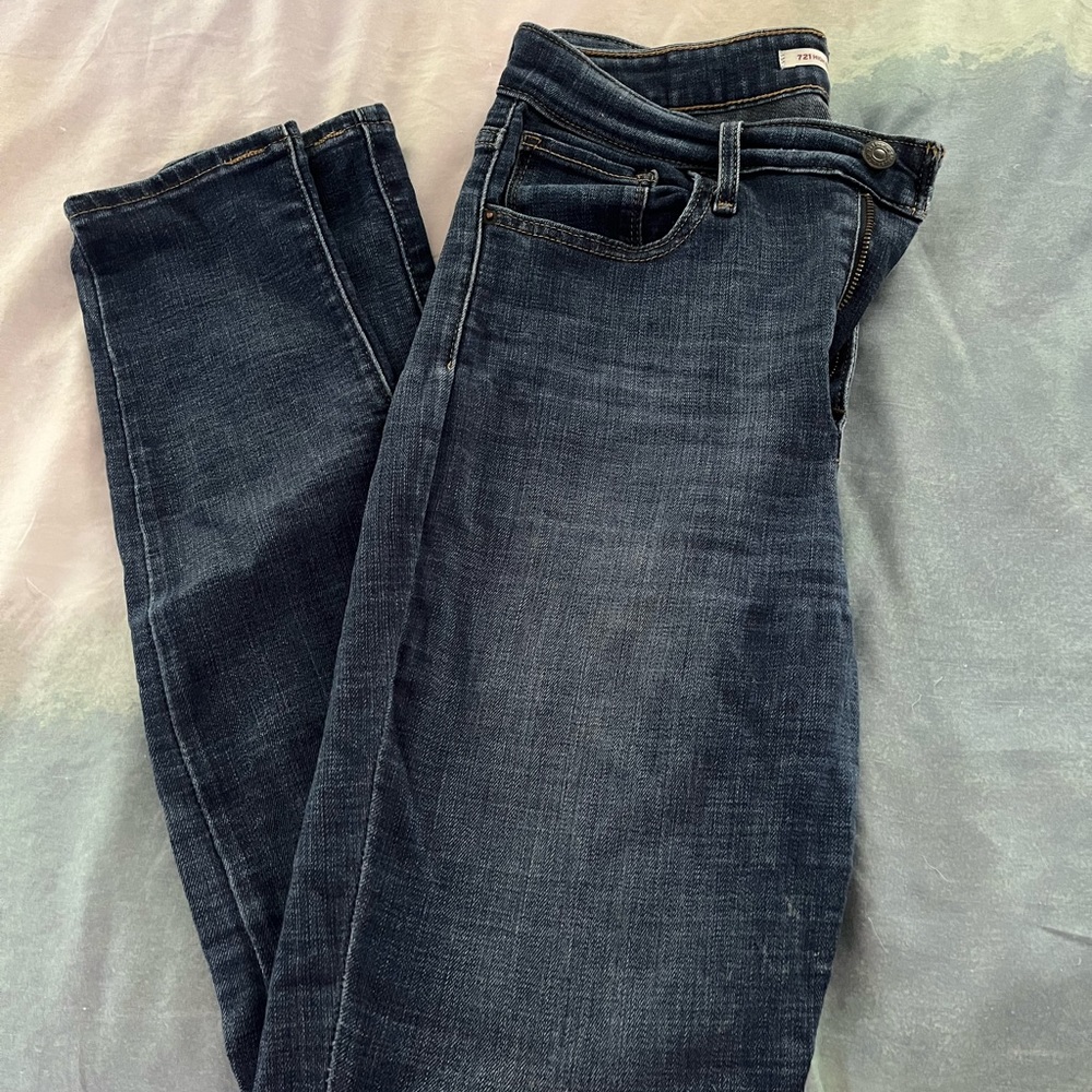 Levi’s 721 skinny jeans size 29